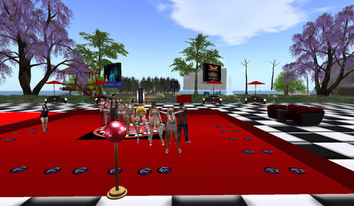 Web 643effbf7ae76d1b6a18c21b