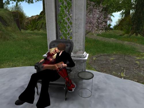 Web 5ce09e8b289dd22748000001