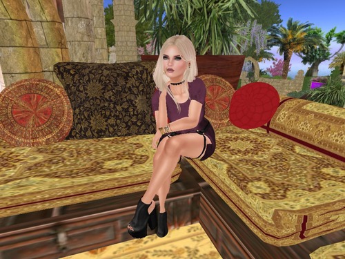 Web 5607bccd128cc976dd000001