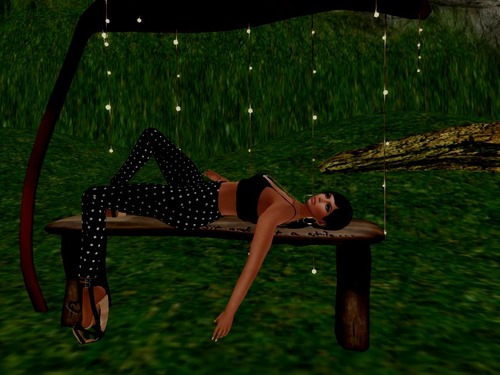 Web 56081bb2128cc93df2000001