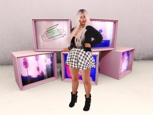 Web 5e815ce9d774f865a323fb64