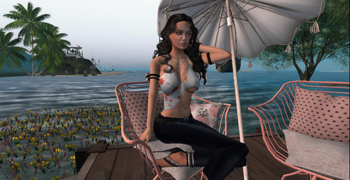 Web 6643dfa4c32c9704b8d3a51e