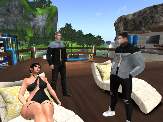 Original 646694a5fb19203ac807d38c