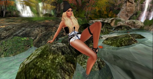 Web 55fadb37a73e21488d000001