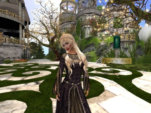 Web 572381dbf8a1ec680f000001