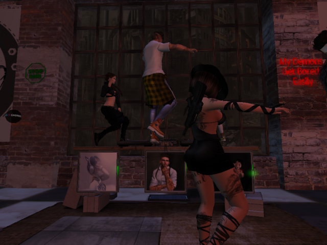 Original 58a9e9b4f8a1ec6c32000001