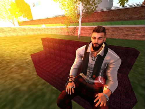 Web 58d49af4d774f85625000001