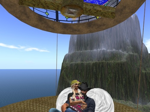 Web 586477bcb015402071000001