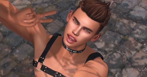 Web 5a2ad1b3d9859c21f8000001