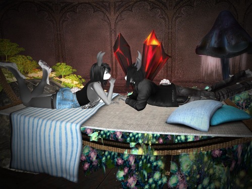 Web 578884a7b01540312f000001