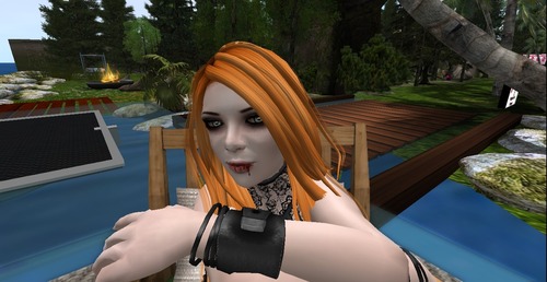 Web 585cce15b015402789000001