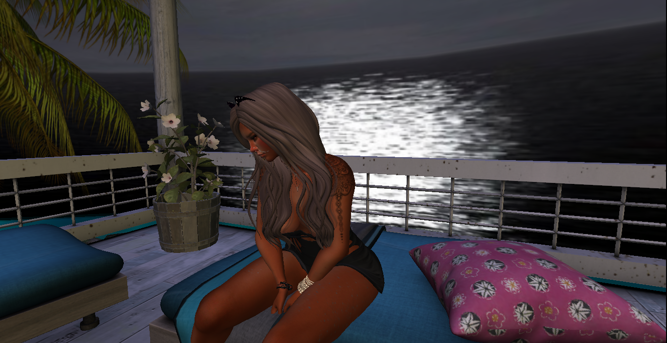 Original 5b373efad774f85e17000001