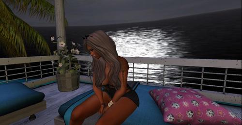 Web 5b373efad774f85e17000001