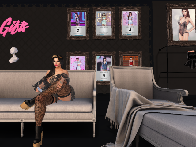 Original 5df15873d9859c5a76ecc72e