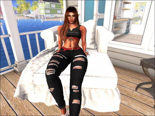 Web 642af6f005423f613d07fc00