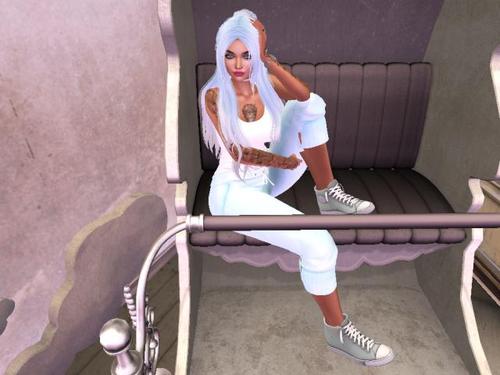 Web 5a332b08d774f8463e000001