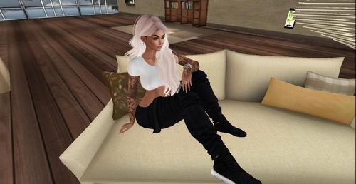 Web 5c0488d9d774f8305e000001