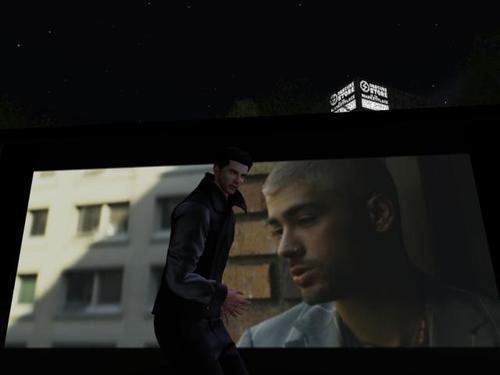 Web 5a577f2bd774f87f76000001