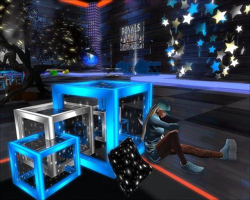 Web 5da5b695d9859c4e5c000001