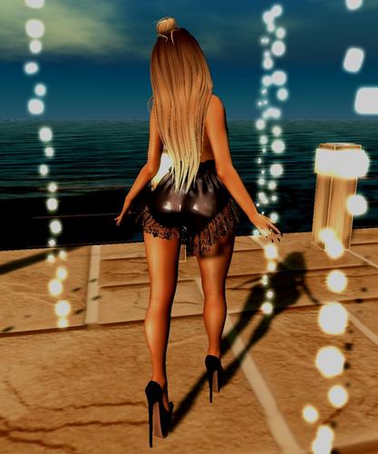 Web 5db08008d9859c5e59000001