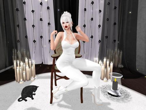 Web 5c303632d9859c4c50000001