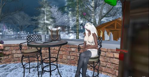 Web 5dee0cb473ed1749edae48b3