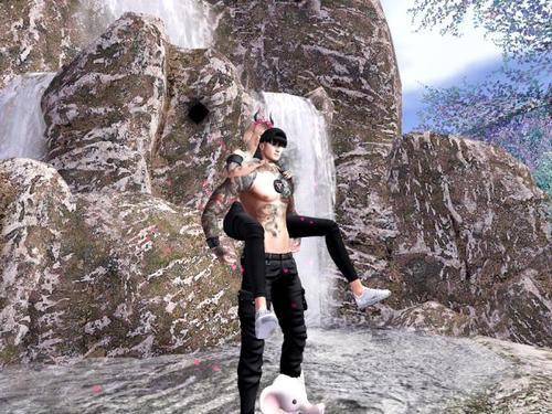 Web 5f2eb0f873ed174697500937