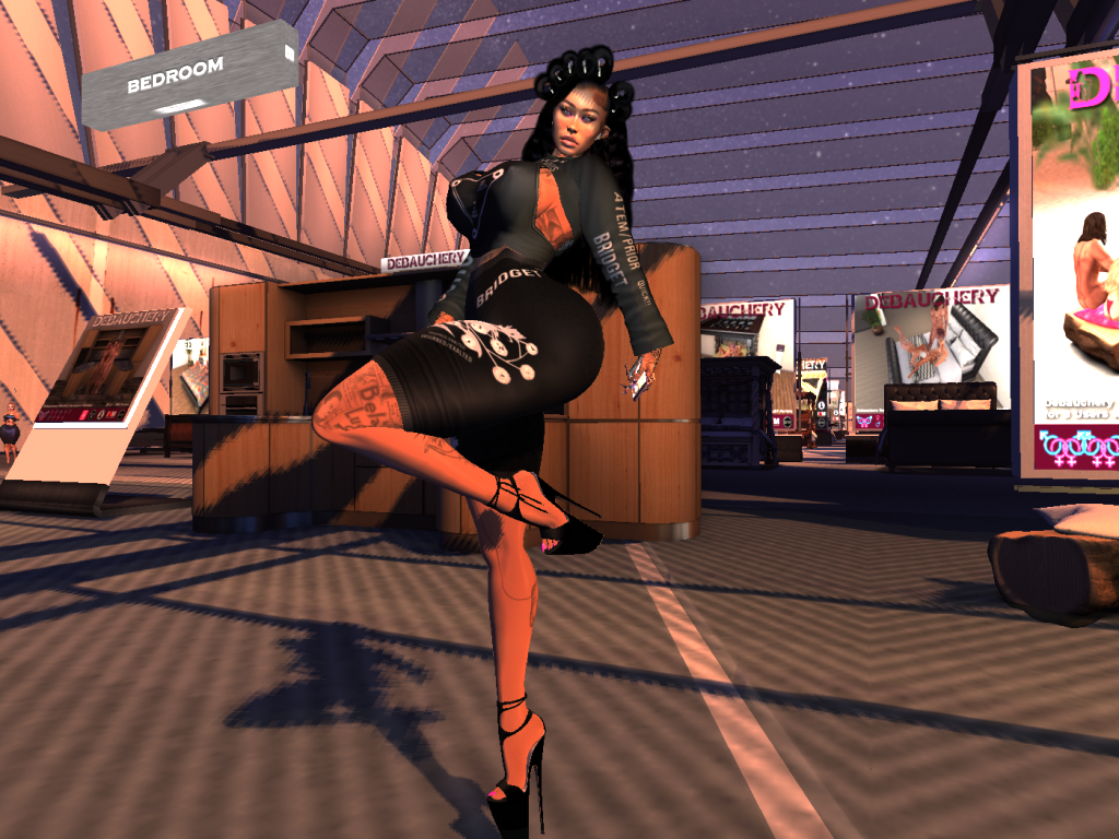 Original 619767765c4aff24a3ff7eba