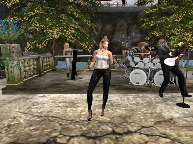 Original 6236a08e972bb64e565db03b